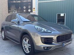 Gris / plata Usado 2017 Porsche Cayenne Platinum Edition SUV | 31.900 € (Precio justo)