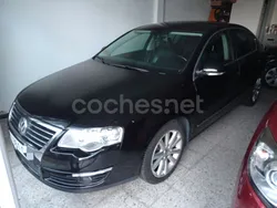 Negro Usado 2010 VW Passat Highline Berlina | 6500 € (Precio justo)
