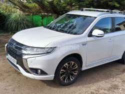 Blanco Usado 2017 Mitsubishi Outlander P-HEV SUV | 18.500 € (Un poco caro)
