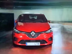 Rojo Usado 2021 Renault Clio V Zen | 16.800 € (Precio justo)