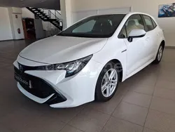 Blanco Usado 2020 Toyota Corolla Active Berlina | 18.500 € (Precio justo)