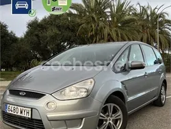 Gris / plata Usado 2008 Ford S-MAX Titanium Monovolumen | 7450 €