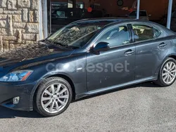 Gris / plata Usado 2008 Lexus IS220d Luxury Line Berlina | 5500 € (Precio justo)