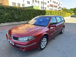 Granate Usado 2005 Renault Laguna GrandTour Dynamique Familiar | 1890 € (Precio justo)