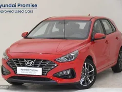 Engine red Usado 2024 Hyundai i30 | 19.490 € (Precio justo)