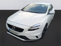 Usado 2019 Volvo V40 R-Design Momentum Familiar | 17.500 € (Precio justo)