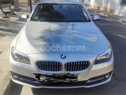 Gris / plata Usado 2015 BMW 518 Comfort Edition Berlina | 13.750 €