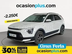 Blanco Usado 2023 Kia Niro SUV | 24.450 € (Precio justo)