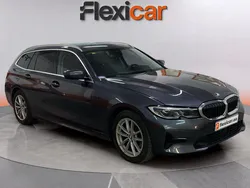 Gris Usado 2019 BMW 320 Familiar | 19.990 € (Buen precio)