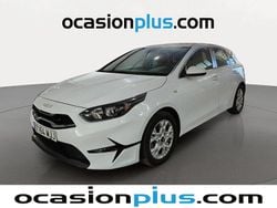 Blanco Usado 2023 Kia Ceed Utilitario | 14.446 € (Super precio)