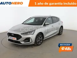 Gris Usado 2023 Ford Focus ST-Line Berlina | 18.799 € (Buen precio)