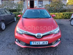 Granate Usado 2015 Toyota Auris Active Berlina | 8500 € (Precio justo)