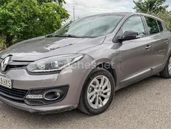Gris / plata Usado 2014 Renault Mégane III Expression Berlina | 7000 € (Precio justo)