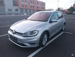 Gris / plata Usado 2019 VW Golf VII Sportline Berlina | 15.000 € (Buen precio)