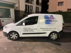 Blanco Usado 2017 Ford Tourneo Courier Trend Monovolumen | 7800 € (Super precio)