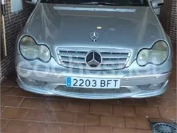 Gris / plata Usado 2000 Mercedes C220 Avantgarde Berlina | 4000 € (Precio justo)