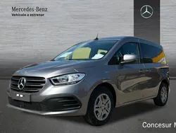 Gris Nuevo 2025 Mercedes 180 Berlina | 37.642 € (Super precio)