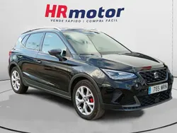 Negro Usado 2024 Seat Arona FR SUV | 21.210 € (Precio justo)