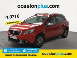 Rojo Usado 2018 Peugeot 2008 Style SUV | 11.050 € (Precio justo)