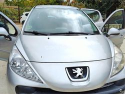 Gris / plata Usado 2009 Peugeot 207 Berlina | 3800 € (Precio justo)