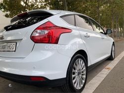 Blanco Usado 2011 Ford Focus Titanium Berlina | 4500 € (Precio justo)