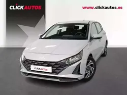 Gris Usado 2025 Hyundai i20 Utilitario | 16.300 € (Precio justo)