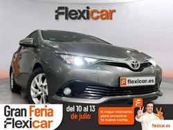 Gris Usado 2018 Toyota Auris Active Berlina | 13.290 € (Precio justo)