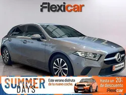 Gris / plata Usado 2019 Mercedes A200 Berlina | 23.980 € (Buen precio)