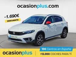 Blanco Usado 2022 Fiat Tipo Cross Berlina | 18.590 € (Un poco caro)