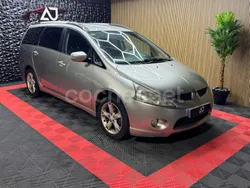 Gris / plata Usado 2008 Mitsubishi Grandis Inform Monovolumen | 3490 €