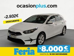 Blanco Usado 2023 Kia Ceed Berlina | 16.490 € (Precio justo)
