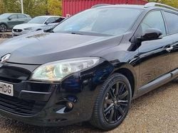 Negro Usado 2011 Renault Mégane GrandTour Bose Edition Familiar | 6900 € (Caro)