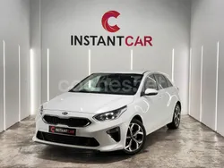 Blanco Usado 2021 Kia Ceed Berlina | 15.490 € (Buen precio)