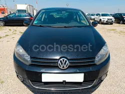 Negro Usado 2010 VW Golf VI Advance Berlina | 7990 € (Precio justo)