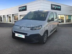 Blanco Usado 2024 Fiat Doblò Monovolumen | 23.900 € (Caro)