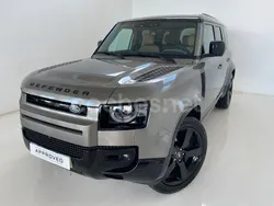 Beige Usado 2025 Land Rover Defender HSE SUV | 114.900 € (Buen precio)