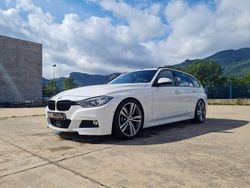 Blanco Usado 2012 BMW 330 Comfort Edition Familiar | 15.990 €