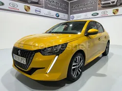 Amarillo Usado 2021 Peugeot 208 Allure Utilitario | 8990 €