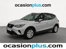 Gris plata Usado 2023 Seat Arona Style SUV | 15.355 € (Buen precio)