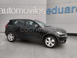 Negro Usado 2020 Volvo XC40 Momentum SUV | 22.500 € (Precio justo)