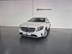 Blanco Usado 2017 Mercedes GLA200 Urban SUV | 22.600 € (Precio justo)
