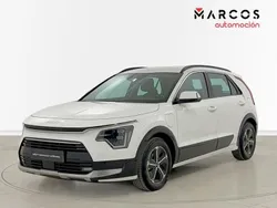 Blanco Usado 2024 Kia Niro SUV | 32.000 € (Precio justo)