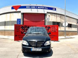 Negro Usado 2005 Ssangyong (KGM) Rodius Monovolumen | 5690 € (Un poco caro)