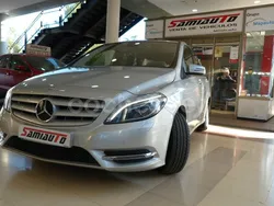 Gris / plata Usado 2014 Mercedes B180 Monovolumen | 11.950 € (Precio justo)