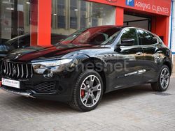 Negro Usado 2017 Maserati Levante SUV | 44.990 € (Un poco caro)