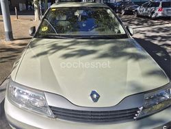 Verde Usado 2001 Renault Laguna II Authentique Berlina | 1500 € (Buen precio)