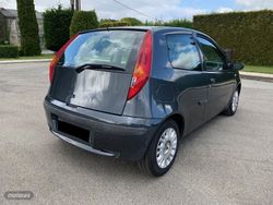 Gris Usado 2003 Fiat Punto Dynamic Utilitario | 3800 €