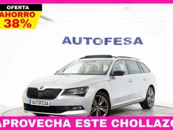 Gris / plata Usado 2018 Skoda Superb SportLine Familiar | 22.850 € (Precio justo)