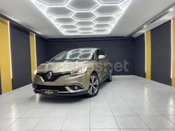 Beige Usado 2017 Renault Scénic IV Zen Monovolumen | 14.990 € (Precio justo)