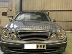 Azul Usado 2004 Mercedes E270 Avantgarde Berlina | 3450 € (Un poco caro)